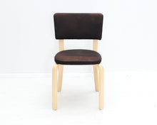 Lataa kuva Galleria-katseluun, Artek 69 tuoli verhoiltu