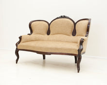 Lataa kuva Galleria-katseluun, Antiikkisohva lauritzon-kankaalla