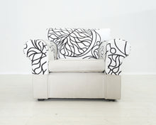 Load image into Gallery viewer, Asko nojatuoli Marimekon käsi- ja selkänojansuojalla