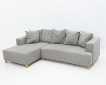 Lataa kuva Galleria-katseluun, 3-istuttava divaanisohva harmaa