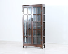 Lataa kuva Galleria-katseluun, Aasialainen vitriini ruskea