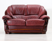 Lataa kuva Galleria-katseluun, 2-istuttava nahkasohva punainen