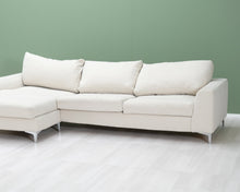 Lataa kuva Galleria-katseluun, 3-istuttava divaanisohva luonnonvalkoinen