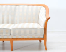 Lataa kuva Galleria-katseluun, 3-istuttava kangassohva raidallinen