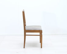 Lataa kuva Galleria-katseluun, Antiikkinen tuoli