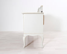 Lataa kuva Galleria-katseluun, Antiikkinen senkki