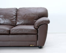 Lataa kuva Galleria-katseluun, 2-istuttava nahkasohva ruskea