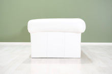 Lataa kuva Galleria-katseluun, 3-istuttava keinonahkasohva valkoinen