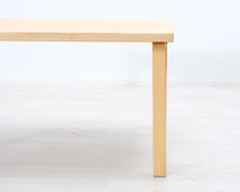 Lataa kuva Galleria-katseluun, Artek 81B pöytä koivu