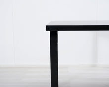 Lataa kuva Galleria-katseluun, Artek 81B pöytä musta