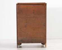 Lataa kuva Galleria-katseluun, Antiikkinen lipasto