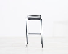 Lataa kuva Galleria-katseluun, Hay Hee baarituoli musta