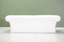 Lataa kuva Galleria-katseluun, 3-istuttava keinonahkasohva valkoinen