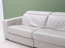 Lataa kuva Galleria-katseluun, 3-istuttava nahkasohva valkoinen