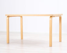 Load image into Gallery viewer, Artek pöytä 120 x 70 cm musta