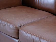 Lataa kuva Galleria-katseluun, 2-istuttava nahkasohva ruskea