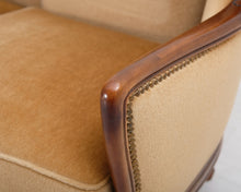 Lataa kuva Galleria-katseluun, 3-istuttava rokokootyylinen sohva okra