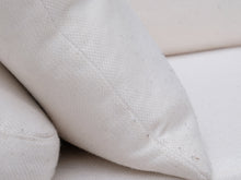 Lataa kuva Galleria-katseluun, 3-istuttava kangassohva valkoinen