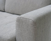 Load image into Gallery viewer, Asko 2-istuttava vuodesohva harmaa