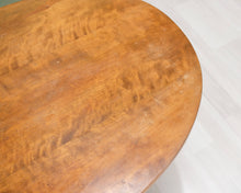 Lataa kuva Galleria-katseluun, Antiikkinen pilaripöytä