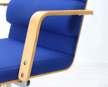 Load image into Gallery viewer, Avarte Yrjö Kukkapuro Plaano työtuoli