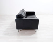 Lataa kuva Galleria-katseluun, 2-istuttava nahkasohva musta