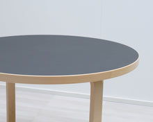 Lataa kuva Galleria-katseluun, Artek 90A pöytä koivu / musta