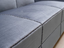 Lataa kuva Galleria-katseluun, 3-istuttava kangassohva sininen