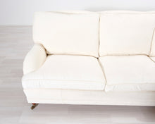 Lataa kuva Galleria-katseluun, 3-istuttava kangassohva valkoinen