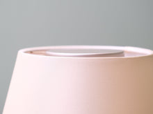 Load image into Gallery viewer, Artemide Melampo pöytävalaisin