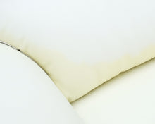 Lataa kuva Galleria-katseluun, 2-istuttava nahkasohva valkoinen