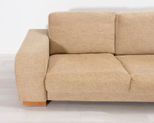 Lataa kuva Galleria-katseluun, 2,5-istuttava kangassohva beige