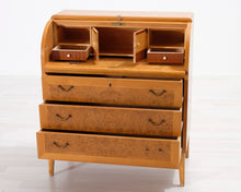 Lataa kuva Galleria-katseluun, Antiikkinen lipasto