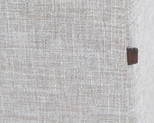 Load image into Gallery viewer, Asko 3-istuttava divaanisohva rahilla vaaleanharmaa