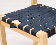 Lataa kuva Galleria-katseluun, Artek 611 satulavyötuoli musta