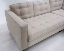 Lataa kuva Galleria-katseluun, A&G Merch 3-istuttava avokulmasohva beige