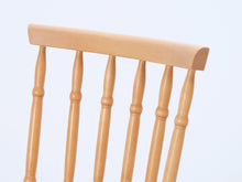 Lataa kuva Galleria-katseluun, Pinnatuoli