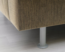 Lataa kuva Galleria-katseluun, HT Collection Next 2,5-istuttava kangassohva beige
