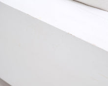 Lataa kuva Galleria-katseluun, Artek 555 Ben Af Schulten 2-istuttava sohva valkoinen