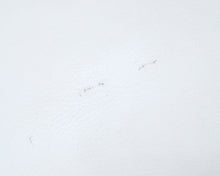 Lataa kuva Galleria-katseluun, 2-istuttava nahkasohva valkoinen