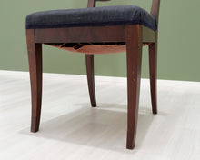 Lataa kuva Galleria-katseluun, Antiikkinen mahonkituoli