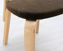 Lataa kuva Galleria-katseluun, Artek 69 tuoli kangasistuimella