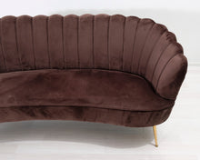 Lataa kuva Galleria-katseluun, 2,5-istuttava kangassohva ruskea