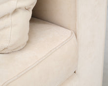 Load image into Gallery viewer, 3-istuttava kangassohva beige