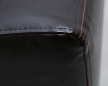 Lataa kuva Galleria-katseluun, Pohjanmaan 2-istuttava sohva