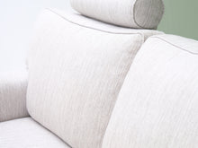 Lataa kuva Galleria-katseluun, 2-istuttava Howard-tyylinen kangassohva harmaa