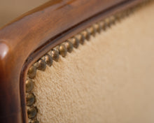 Lataa kuva Galleria-katseluun, 3-istuttava rokokootyylinen sohva okra