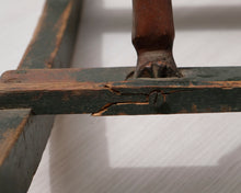 Lataa kuva Galleria-katseluun, Antiikkinen keinuhevonen