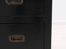 Lataa kuva Galleria-katseluun, Antiikkipintainen lipasto