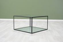 Load image into Gallery viewer, B&B Italia sohvapöytä lasilevyllä
